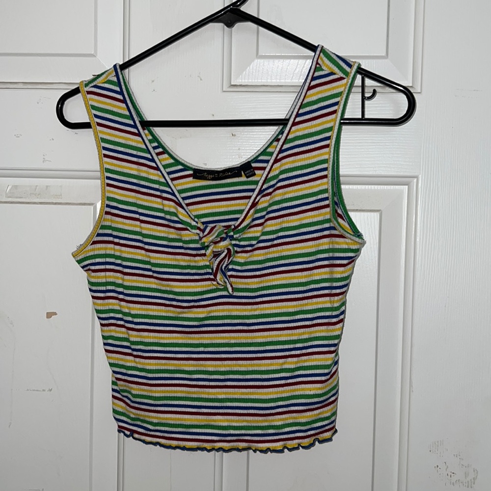 Multi colored crop